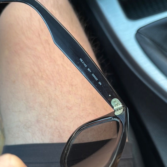 Ray-Ban Black Wayfarer Classic Sunglasses Hand Made in Italy - Picture 6 of 7